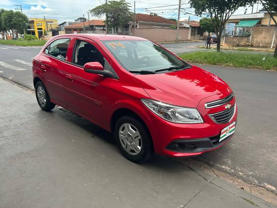 CHEVROLET ONIX 1.0 MPFI LT 8V FLEX 4P MANUAL CHEVROLET ONIX 1.0 MPFI LT 8V FLEX 4P MANUAL